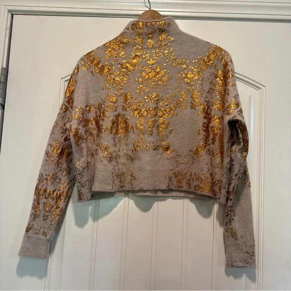 Pilcro Beige Cashmere Cropped Sweater with Gold Floral Accents - Picture 3 of 10
